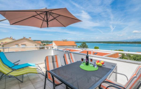 Apartment in Klimno/Insel Krk 13576